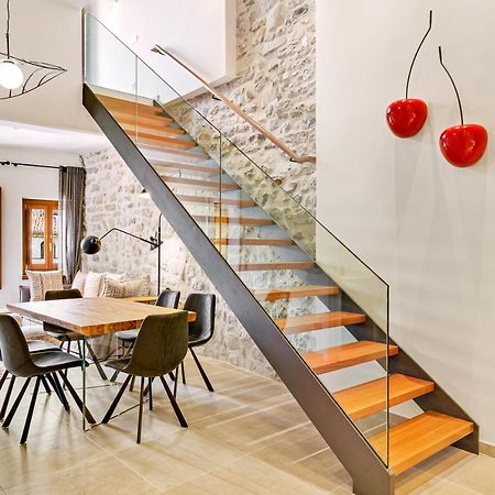 Can Bona Casa Espectacular Duplex Con Terraza Besalú Екстериор снимка